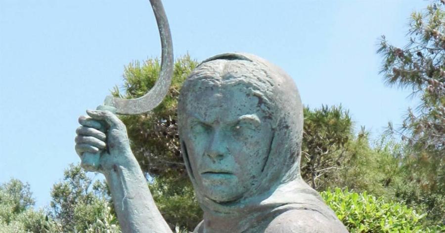 Αυτό γιατί δεν μας το διδάξαν στο σχολείο: Η Ιστορία της Μανιάτισσας με το δρεπάνι