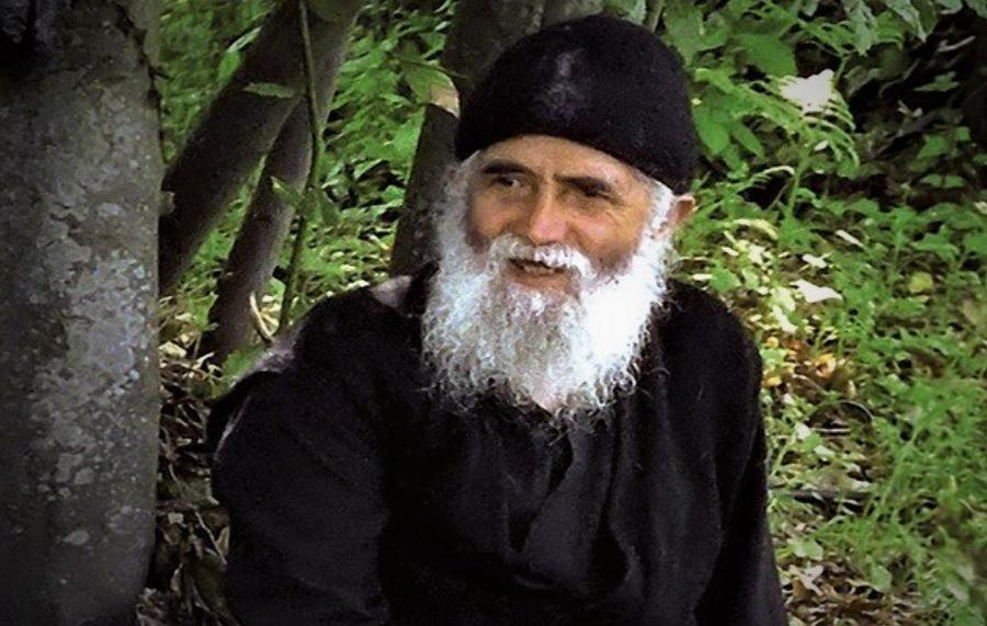 Όλα όσα δεν γνωρίζεις: Τι έζησε ο Άγιος Παΐσιος κατά τη διάρκεια της νηστείας της Παναγίας