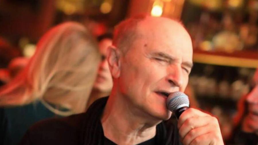 Τους νίκησε ο κορoνοϊός: 10 διάσημοι Έλληνες που νόσησαν και έχασαν την ζωή τους