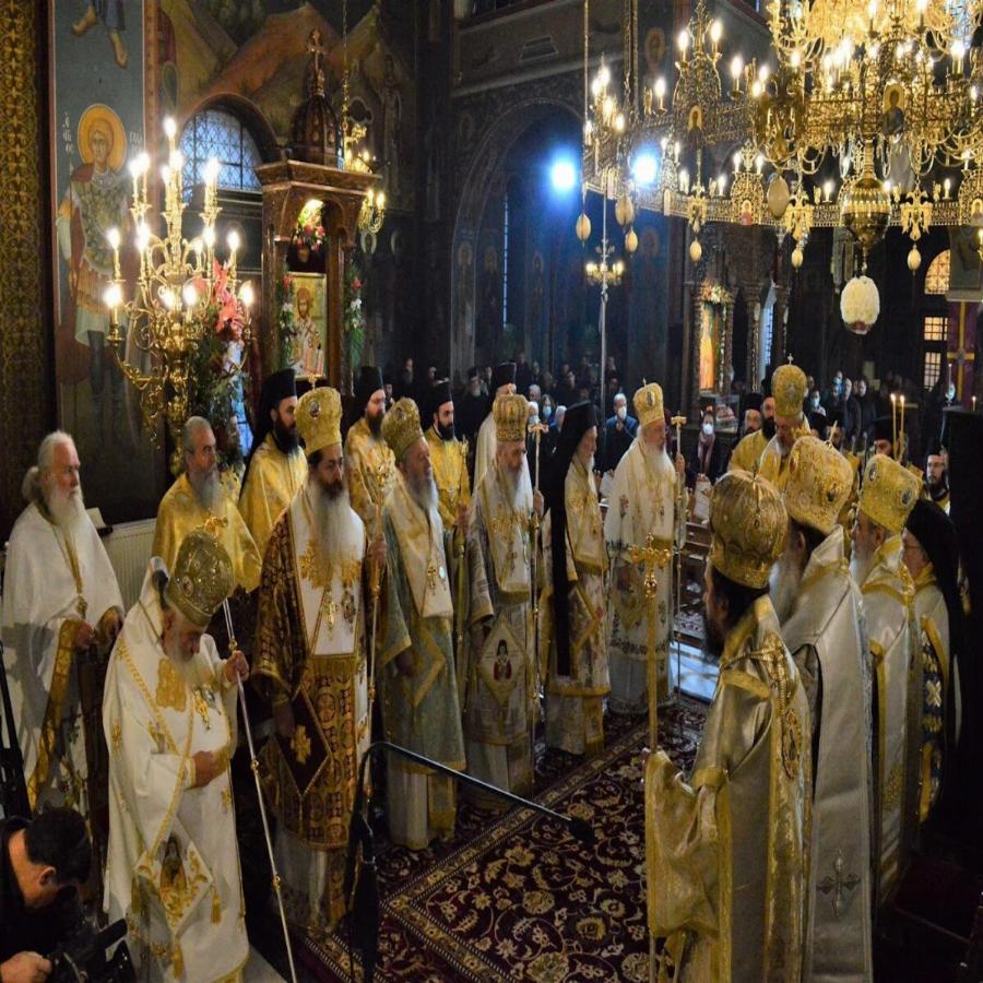 Η αθεΐα είναι διπλή: Τα λόγια του Αγίου Αθανασίου του Πάριου