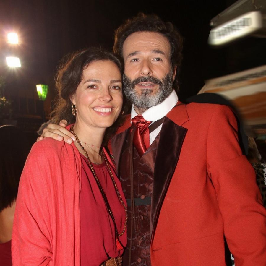 «Μία γυναίκα θέλει να την θέλεις! Και να της το δείχνεις. Το να την παίρνεις για δεδομένη, σκοτώνει τον έρωτα» – Θανάσης Ευθυμιάδης