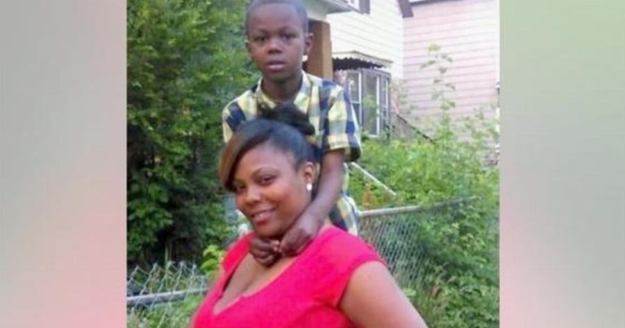 Δολοφόνησαν μητέρα στο σημείο που σκοτώθηκε ο γιος της δυο μέρες πριν!