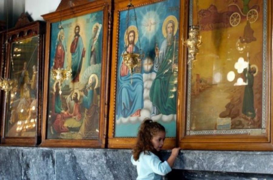 Όλα όσα δεν γνωρίζεις: Oι Άγιοι πως ακούνε τις προσευχές μας – Τι συμβαίνει