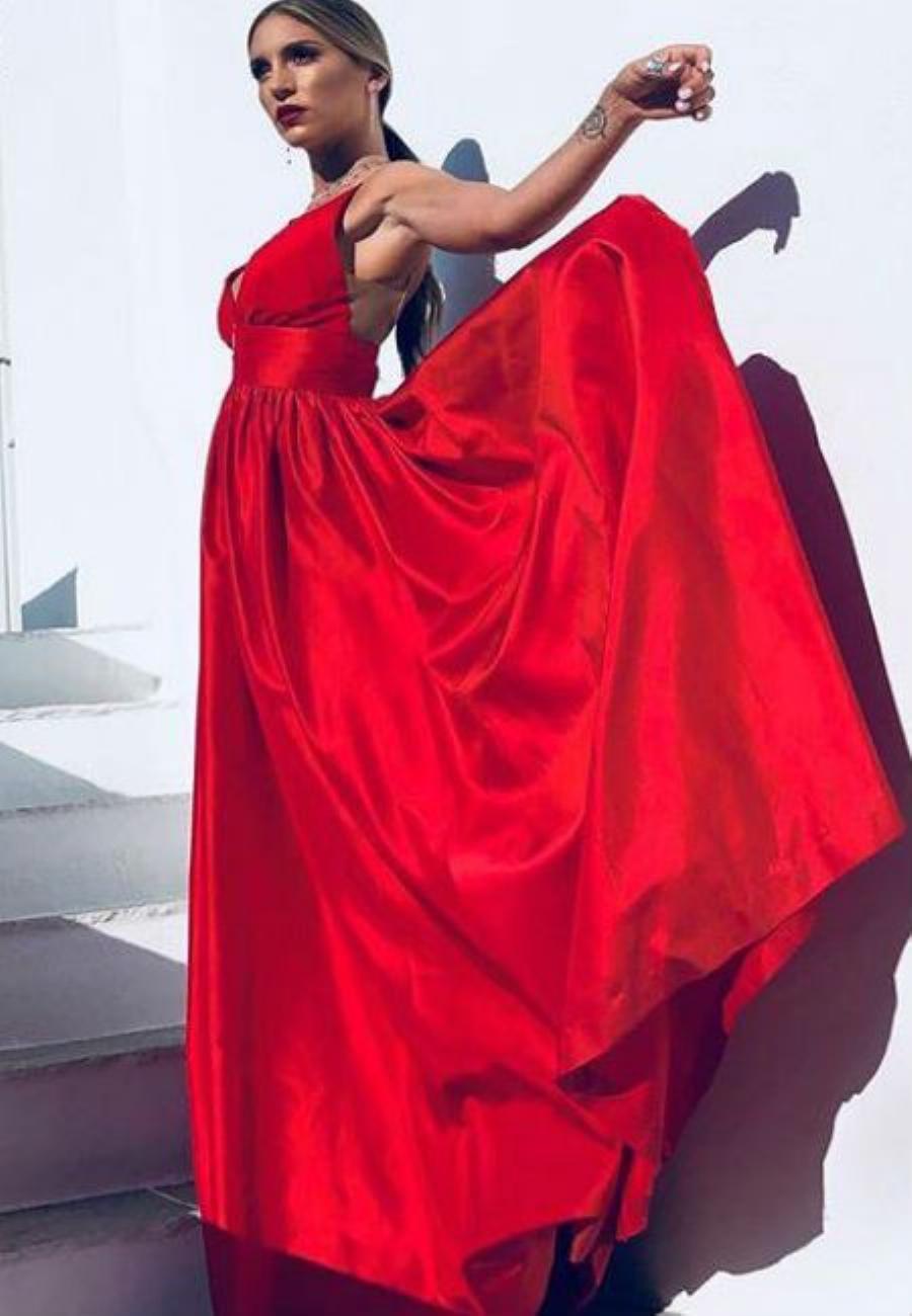 Διάσημες Ελληνίδες πήγαν καλεσμένες σε διάσημους γάμους: 5 περιπτώσεις που έκλεψαν την παράσταση