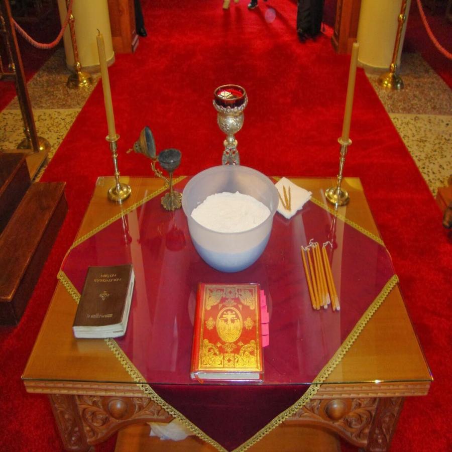 Ολόκληρη η αλήθεια: Πως να επωφελούνται περισσότερο από το ευχέλαιο οι χριστιανοί