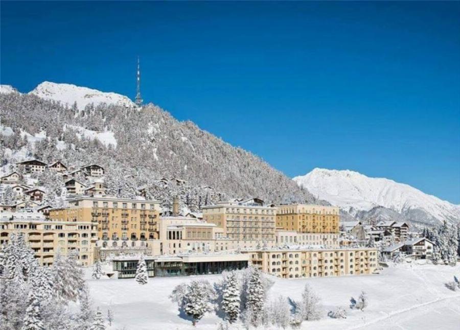 Ο Έλληνας υδραυλικός από τις Σέρρες που βγάζει 3.000€ τη μέρα στα πολυτελή σαλέ της Ευρώπης