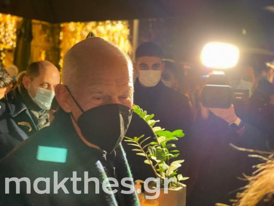 Γιώργος Παπανδρέου: Selfies, ποτό και συζήτηση με νέους στη Θεσσαλονίκη