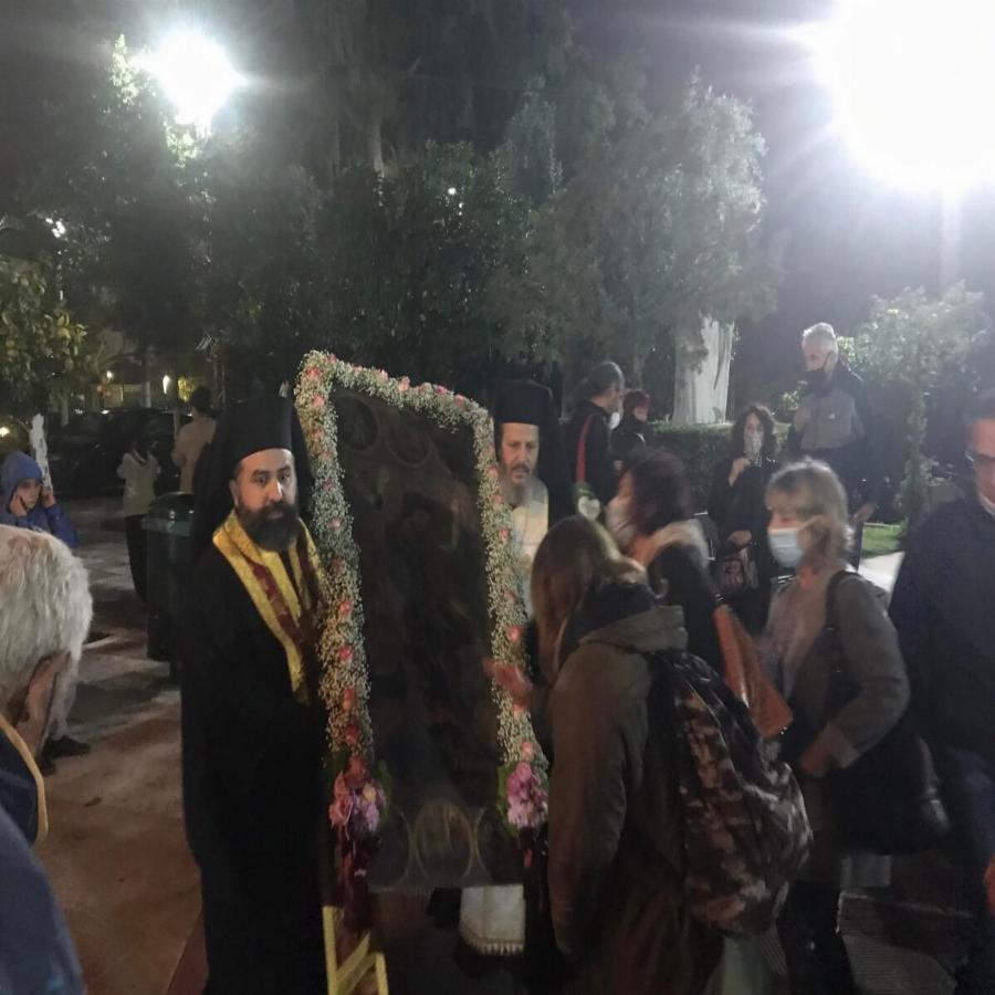 Εκκλησία και λαός υποδέχτηκαν τον θαυματουργό Ταξιάρχη