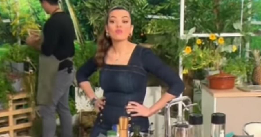 Έξαλλη η Νικολέττα Ράλλη όταν κατάλαβε πως βρισκόταν στον αέρα της εκπομπής εν αγνοία της