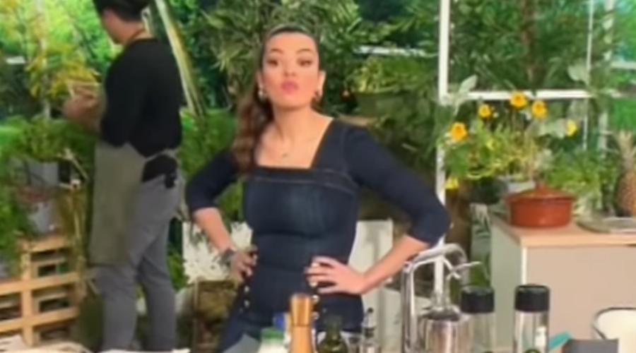 Έξαλλη η Νικολέττα Ράλλη όταν κατάλαβε πως βρισκόταν στον αέρα της εκπομπής εν αγνοία της