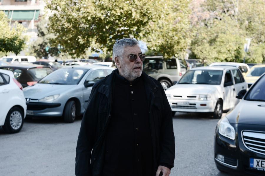 Με λευκά τριαντάφυλλα το αντίο της Βάνας Μπάρμπα στον Χρήστο Κυριαζή