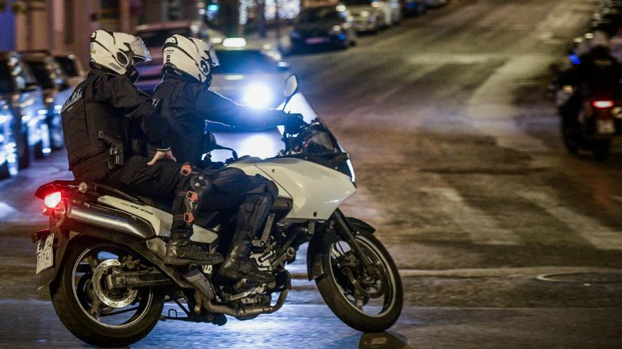 Καταγγελία για αδιαφορία αστυνομικών σε κοπέλα που υπέδειξε τον παραβιαστή της