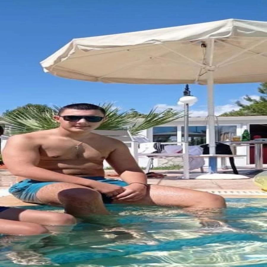 «Με κρατάει ζωντανή ότι η καρδιά του θα χτυπάει»: Σπαρακτικά τα λόγια της μάνας για τον θάνατο του 15χρονου γιου της