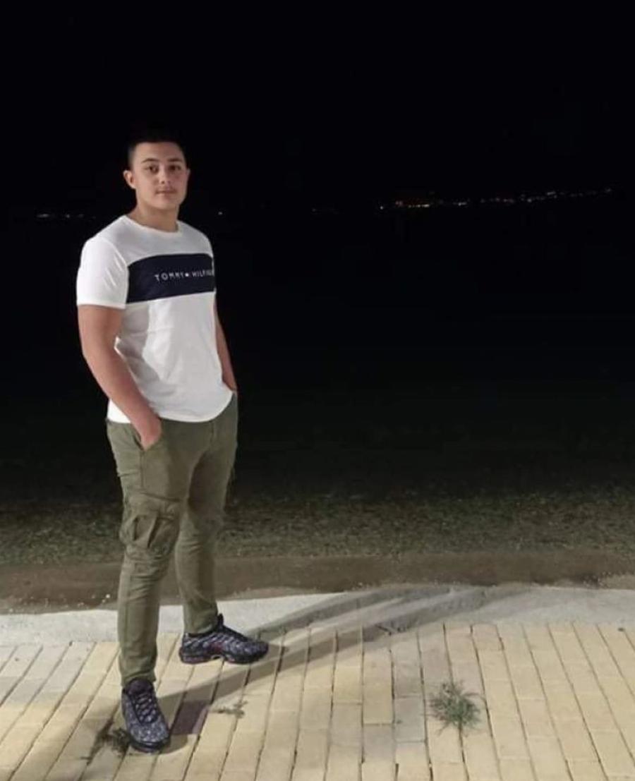 «Με κρατάει ζωντανή ότι η καρδιά του θα χτυπάει»: Σπαρακτικά τα λόγια της μάνας για τον θάνατο του 15χρονου γιου της