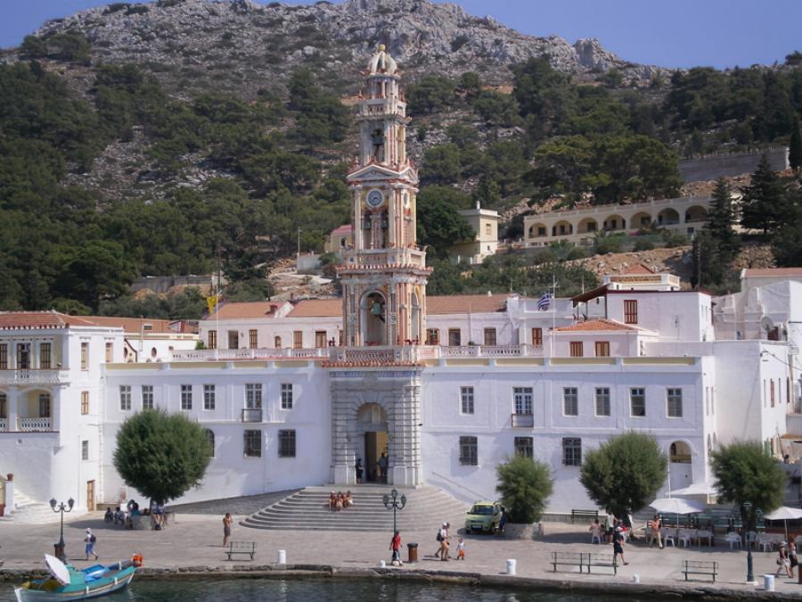 Μέγα το θαύμα του Ταξιάρχη Πανορμίτη: Το μπουκάλι με το μήνυμα που έφτασε στο μοναστήρι του στη Σύμη