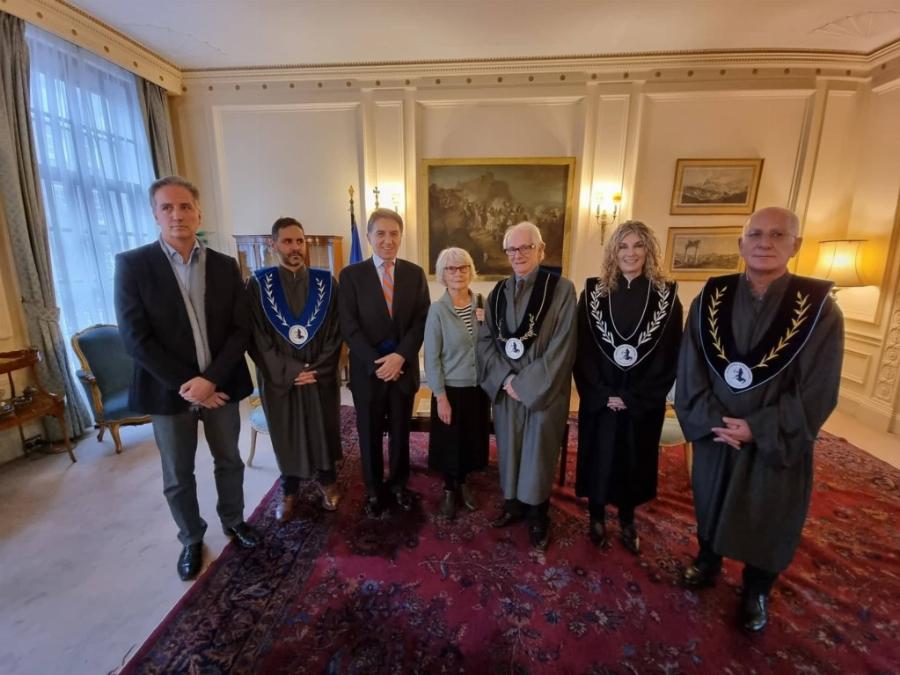 «Τα Γλυπτά του Παρθενώνα είναι κλεμμένα και πρέπει να επιστρέψουν στην Ελλάδα», Κεν Λόουτς