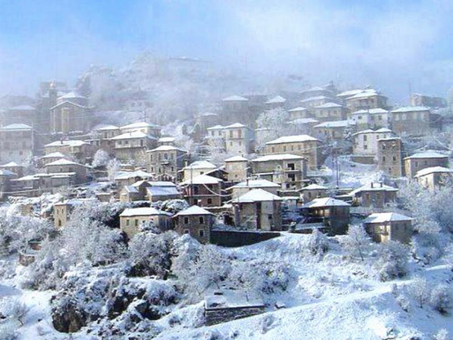 Θυμίζουν παράδεισο: 30 μέρη στην Ελλάδα που θυμίζουν παραμύθι το χειμώνα