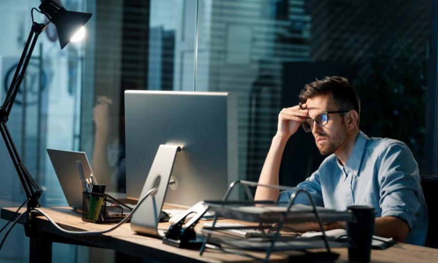 Απόφαση Κωστή Χατζηδάκη: Το 8ωρο γίνεται πλέον 9ωρο με απόφαση Χατζηδάκη