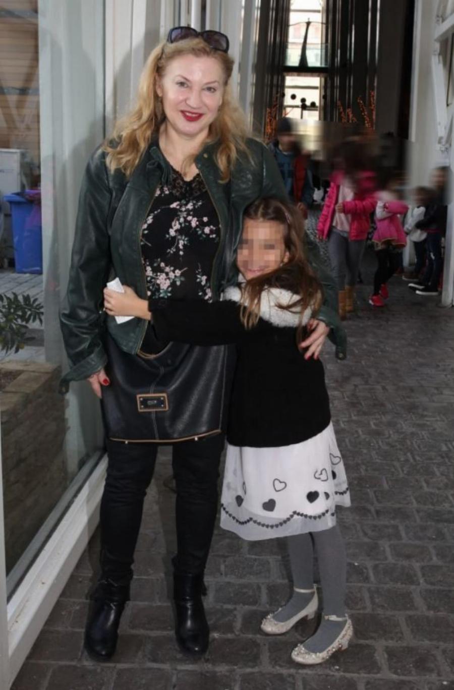 Ελένη Κρίτα: «Έχω αναλάβει χρέη μητέρας γιατί η εγγονούλα μου έχασε νωρίς τη μαμά της»