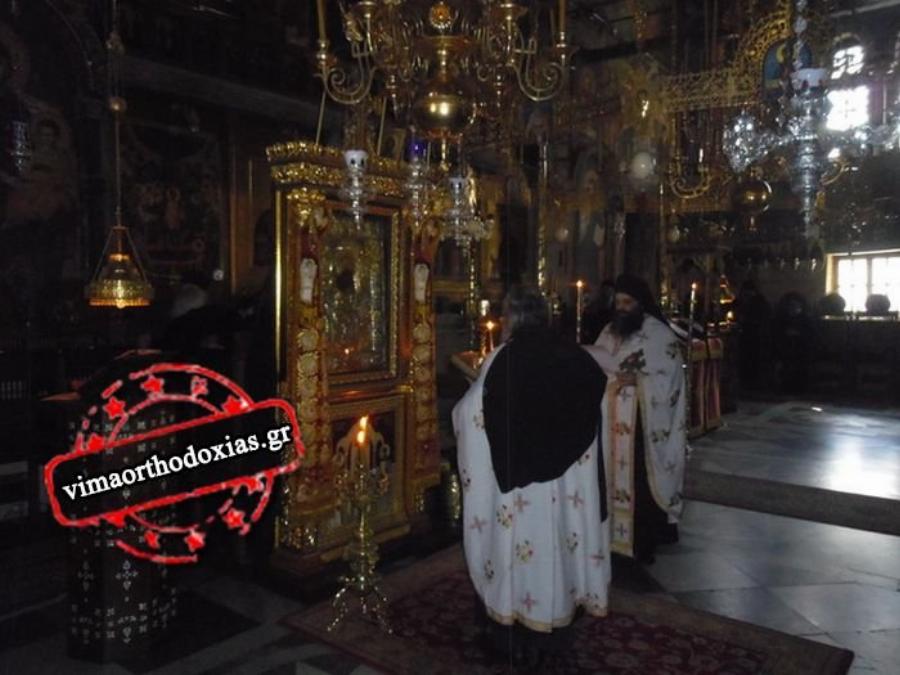 Άγιο Όρος: Λιτανεία του «Άξιον Εστί» κατά του κορωνοϊού