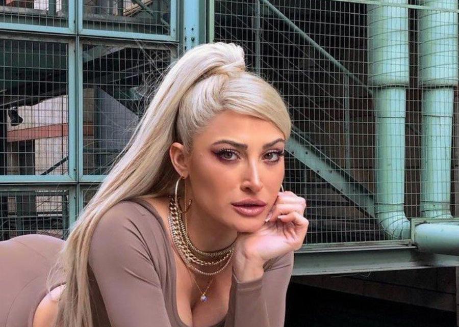 «Δεν θέλουμε τα 50 ευρώ σας»: Δύο υπάλληλοι αεροδρομίου απαντούν στην Ιωάννα Τούνη