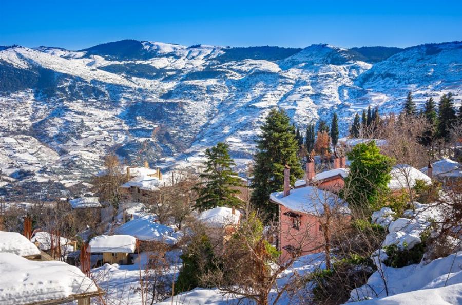 Θυμίζουν παράδεισο: 30 μέρη στην Ελλάδα που θυμίζουν παραμύθι το χειμώνα