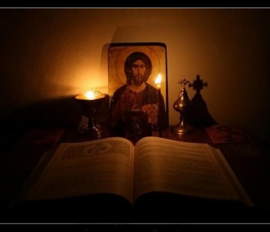 Ισχυρή Προσευχή: Προφυλάσσει από τις συνεχείς αναποδιές