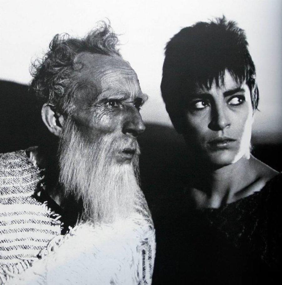 Ειρήνη Παππά: Η «ζωντανή Καρυάτιδα» από το Χιλιομόδι στην κορυφή του κόσμου και της Τέχνης