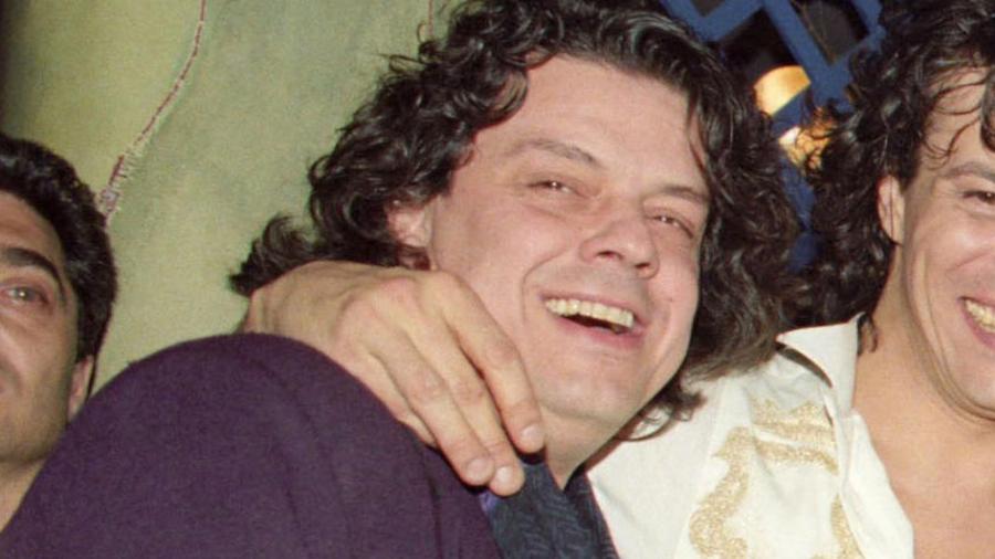 Συγκλονίζει η Ζένια Μπονάτσου για τον θάνατο του πατέρα της: «Προσπαθούσε να κοπανηθεί στον τοίχο για να πάρει ανάσα»