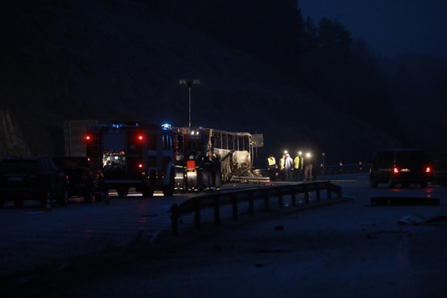 Τραγωδία στην Βουλγαρία: 45 άνθρωποι νεκροί σε φωτιά σε λεωφορείο – Τουλάχιστον 12 ήταν παιδιά
