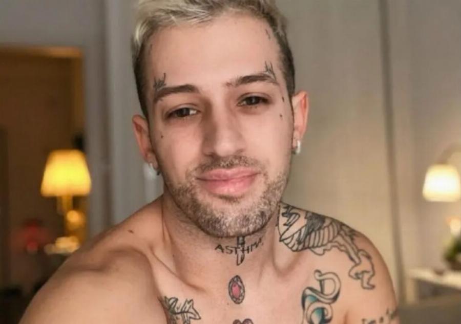 Τάσος Ξιαρχό: Γέμισε ριγέ το διαδίκτυο κατά του χορογράφου που έκανε μπούλινγκ