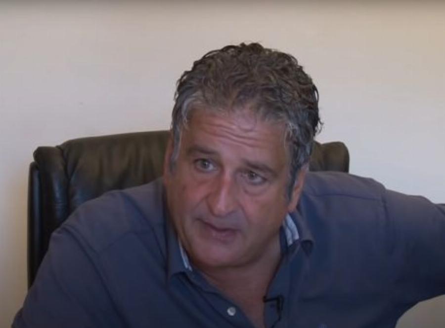 Ποινική δίωξη στον δικηγόρο των αρνητών Νίκο Αντωνιάδη