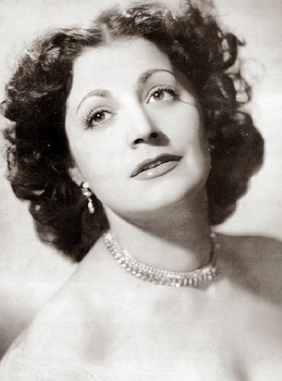 Ρένα Βλαχοπούλου: Η δολοφονία των γονιών της, η τολμηρή φωτογράφιση με μαγιό το ’50 και ο τσακωμός με τη Μελίνα Μερκούρη