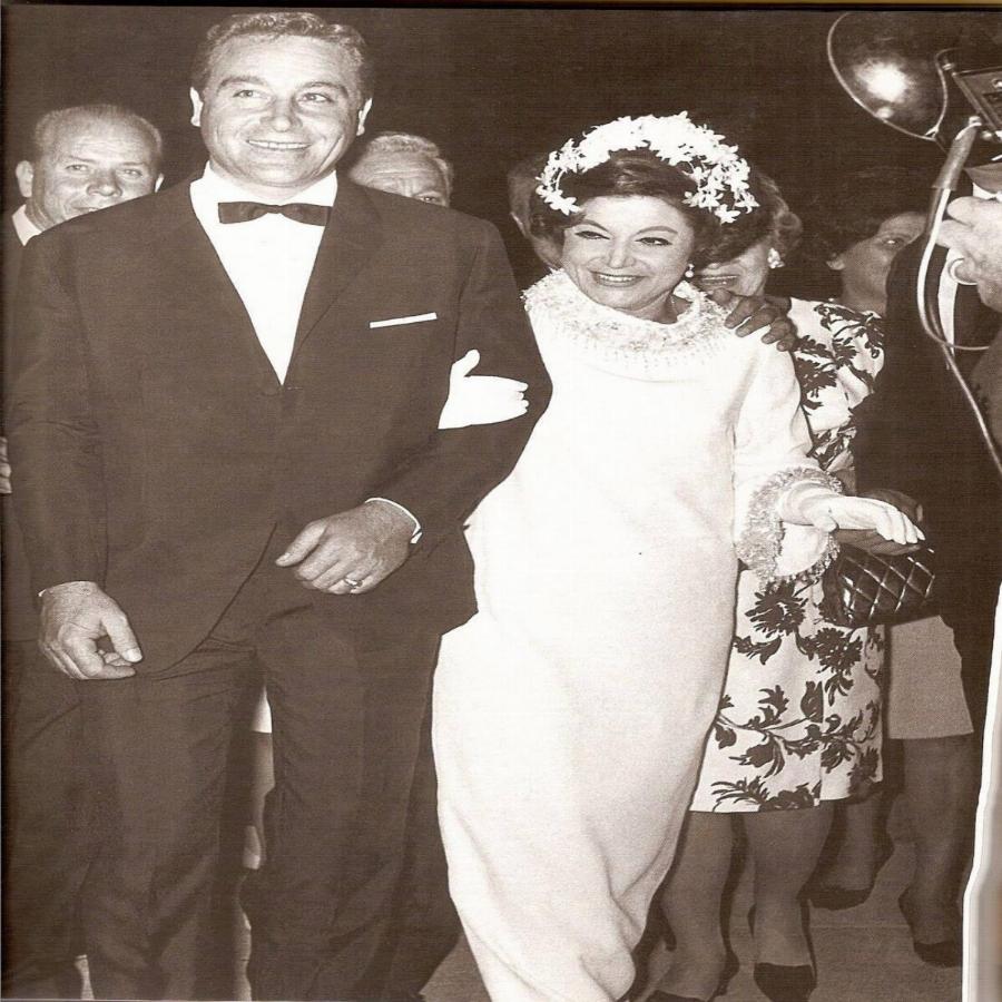 Διάσημα Ζευγάρια: 15 σπάνιες φωτογραφίες από  γάμους που άφησαν εποχή και “τρέλαναν” τα μέσα ενημέρωσης