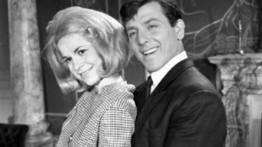 Χλόη Λιάσκου: Το πραγματικό της δράμα, τα 17 χρόνια διαφοράς με τον σύζυγό της, ο θάνατος του 4χρονου γιου της και η απομόνωση