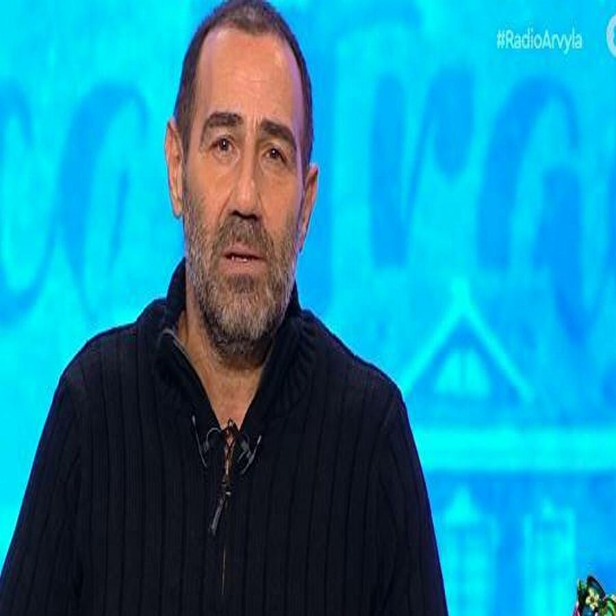 Απάντηση Άδωνι σε Κανάκη: «Σου διέφυγε πως ο διπλανός σου είχε τρία χρόνια δίκη;»