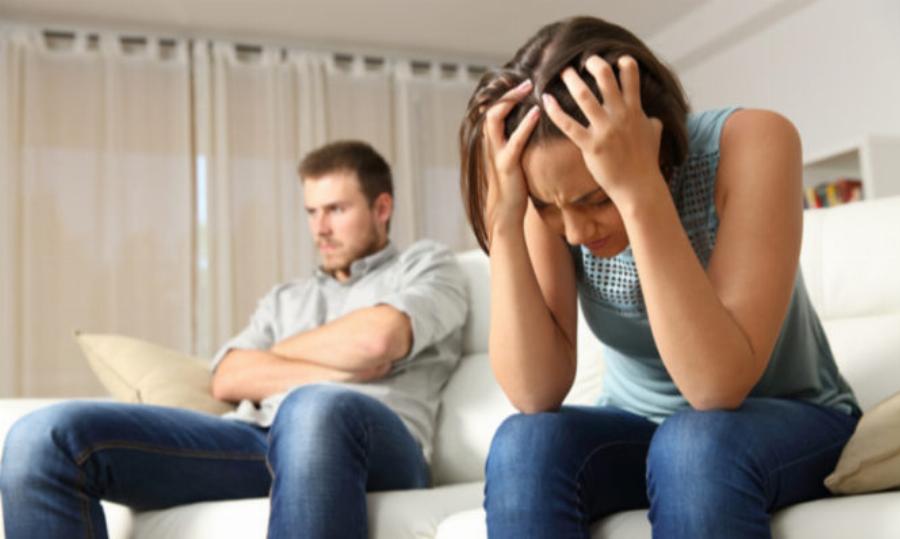 «Ένα πρωί ξύπνησα και δεν είχα πια τον άντρα που ερωτεύτηκα. Έφτιαξα μία ευτυχισμένη ζωή για μένα και αρνήθηκα να τρελαθώ»