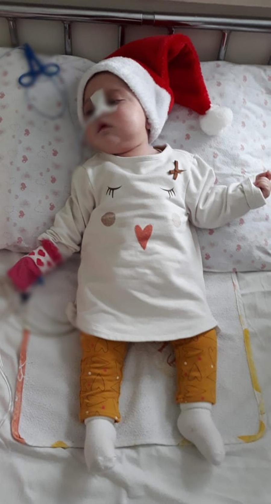 Όλοι μαζί μια γροθιά για την κλινική αποκατάσταση της μικρής Μαριάνθης