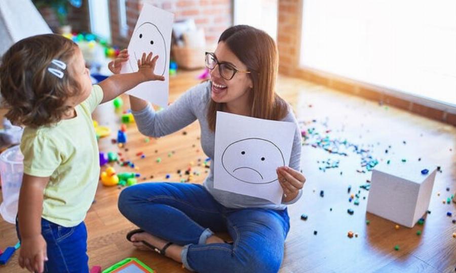 Το υπέροχο κείμενο μιας νηπιαγωγού: Όταν είσαι νηπιαγωγός είσαι η «κυρία» η δασκάλα, η μαμά τους, η παρηγοριά τους