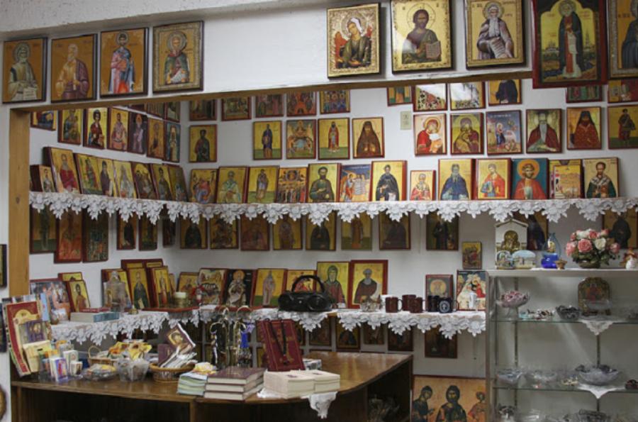 Υπάρχει εικονοστάσι στο σπίτι σας; Οι εικόνες ακούνε; Οι εικόνες βλέπουν;