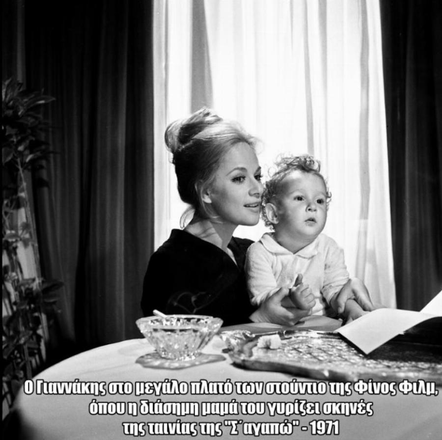 Αλίκη Βουγιουκλάκη: Το σπάνιο φωτογραφικό υλικό της εθνικής μας σταρ πίσω από τις κάμερες