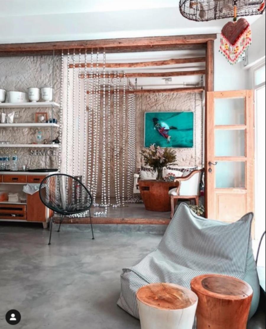 Σοφία Αλιμπέρτη: H ανακαίνιση του εγκαταλελειμμένου ξενοδοχείου στην Πάρο και η μεταμόρφωσή του σε επίγειο παράδεισο