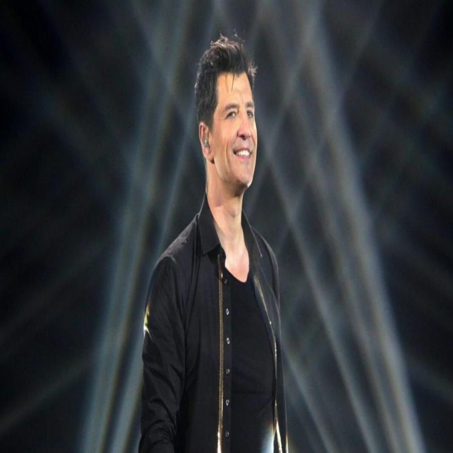 215 χιλιάδες ευρώ για 17 λεπτά: Οργή στο twitter για τον Σάκη Ρούβα