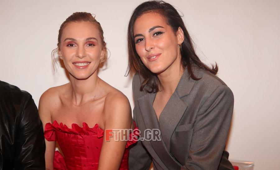 Μοιάζουν σαν 2 σταγόνες νερό: 8 Ελληνίδες διάσημες μητέρες που είναι ίδιες οι κόρες τους