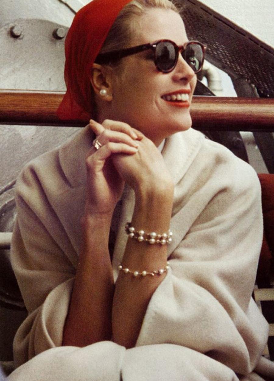 Γκρέις Κέλι: Ο χαμός μιας ολόκληρης περιουσίας, οι στιλιστικές εμφανίσεις που άφησαν ιστορία και το τέλος