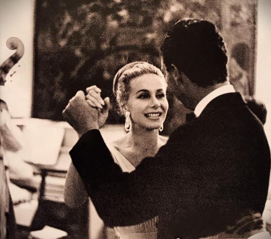 Τίνα Λιβανού: 7 αποδείξεις πως η σύζυγος των Ωνάση και Νιάρχου, ήταν η πιο κομψή Ελληνίδα της εποχής