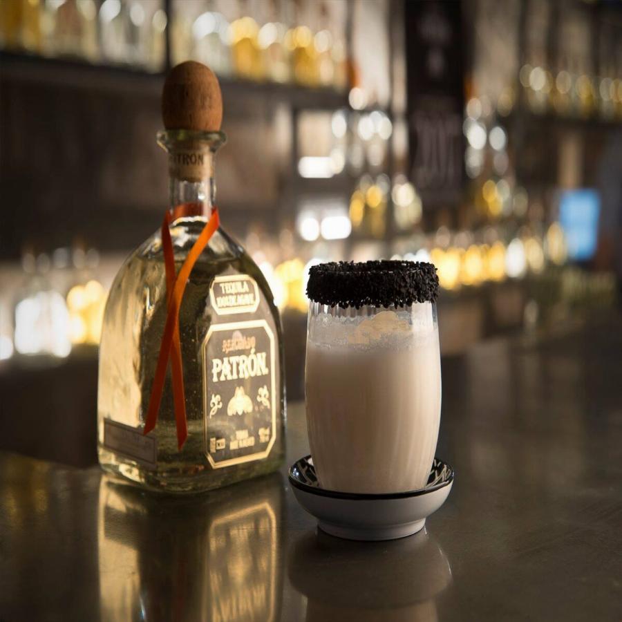 Έλληνας δύο φορές άστεγος πούλησε την τεκίλα του 5,1 δισ. δολάρια