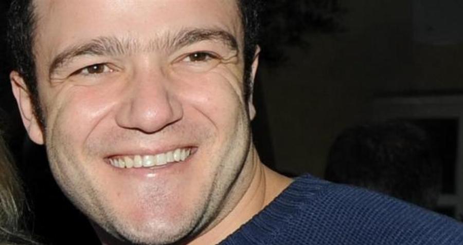 Φώτης Σπύρου: «Στους Δύο Ξένους παίρναμε γελοίο ποσό, ήμασταν εκεί όλη μέρα μήπως μας βάλει ο Ρήγας να παίξουμε»