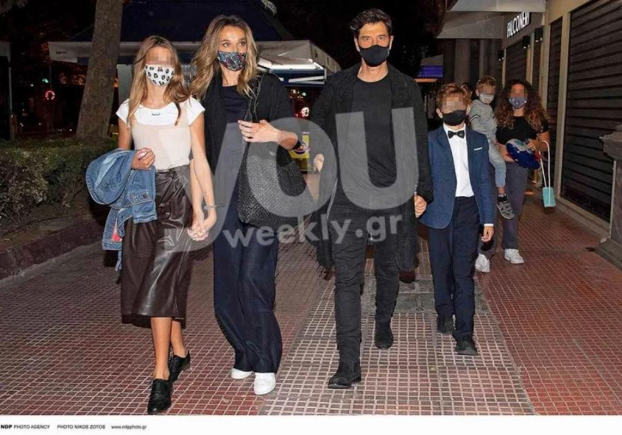 Οικογένεια Ρουβά: Σπάνια έξοδος με τα 4 παιδιά τους που τράβηξαν τα βλέμματα με το στυλ και το ντύσιμό τους