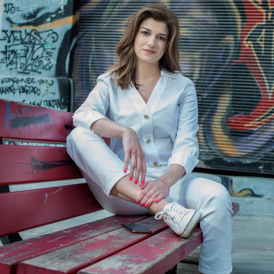 «Δεν ακούω, πρέπει να μάθω να επικοινωνώ από την αρχή»: Η συγκινητική εξομολόγηση της Νοτοπούλου για την υγεία της